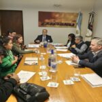 Paritarias: Prosiguen las reuniones con los...