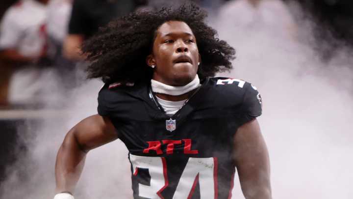 Falcons' strange situation with Ray-Ray McCloud ends with WR's release