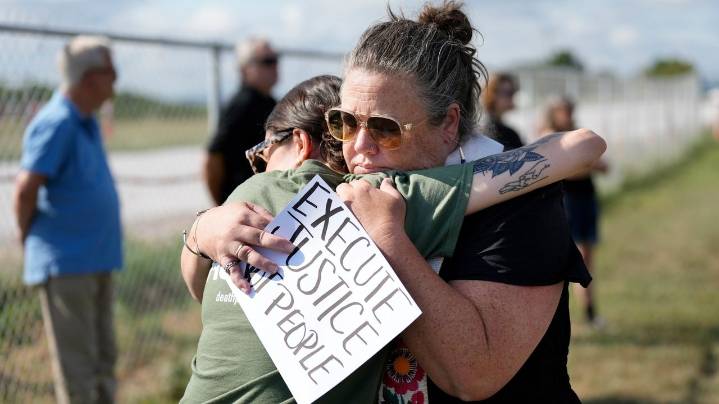 Media coalition sues Tennessee prison officials to get more access to executions