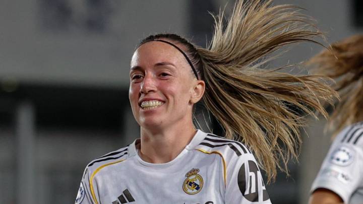La yeclana Eva Navarro debuta en la Champions con gol