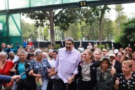 Presidente Maduro entrega residencia de La Viñeta a la Gran Misión Abuelos de la Patria