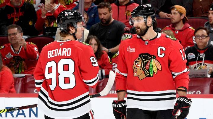 Blackhawks' Foligno taking leave for daughter's surgery