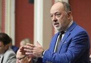 Christian Dubé suggests transferring surgeries to Quebec’s private sector after a year of waiting