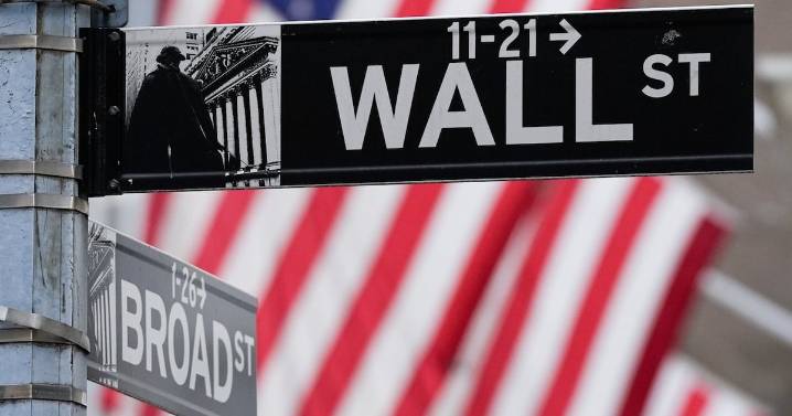 Markets today: Wall Street climbs higher from trade war