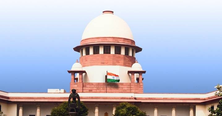 Supreme Court Seeks Centre's Assistance On PIL Seeking Nationwide Ban On Online Gambling