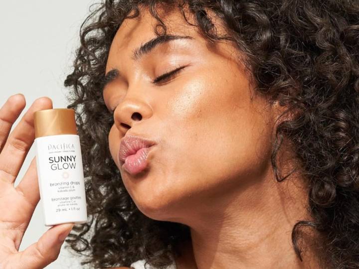 Shoppers Swear By These Bronzing Drops That Are An ‘Affordable Alternative to Drunk Elephant' & It's 75% Off Today