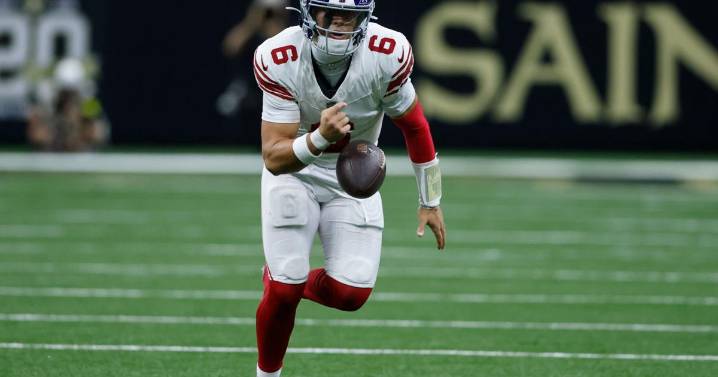 Dart disappointed after turnovers doom the Giants in a 26