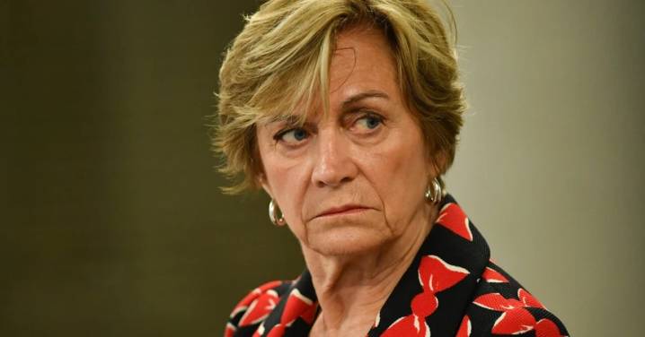 Criteria a tres semanas de las presidenciales: Matthei sigue con su desplome y Kaiser la alcanza en tercer lugar