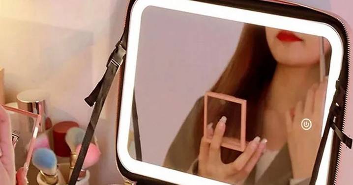 Debenhams' 'best' Christmas gift for beauty buffs reduced from £59 to £18