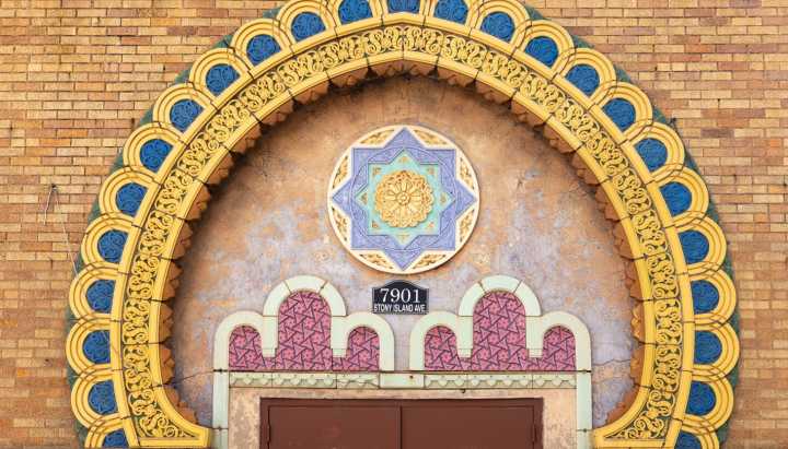 South Side church seeks to reawaken Stony Island's architectural slice of ancient Persia