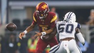 Commanders QB Jayden Daniels leaves with hamstring injury in 3rd quarter against Cowboys