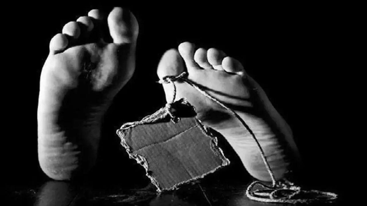 Two 13-year-old girls found in well, police recover suicide note