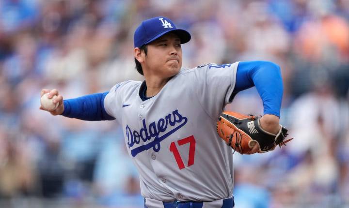 Shohei Ohtani busca redimirse en Filadelfia: si con el bate no le ha ido bien, es hora de lanzar