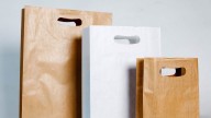 Con esas bolsas de papel que tenés juntando polvo, creá esta deco que transforma cualquier rincón en minutos