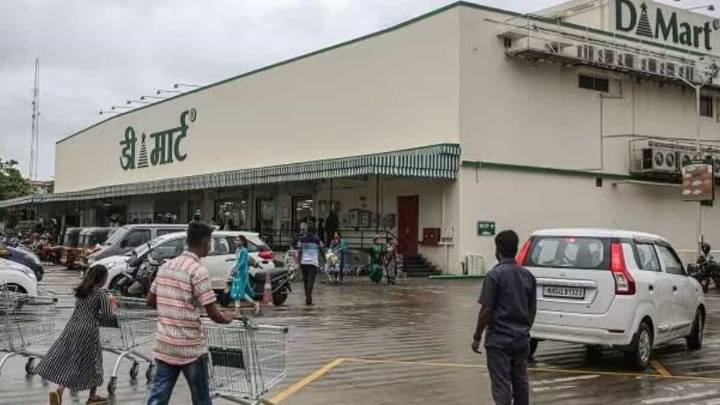 DMart’s Q2 net profit declines 10 pc sequentially to Rs 746.55 cr