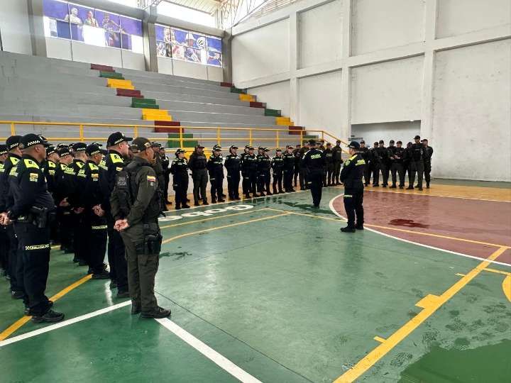 715 policías garantizarán la seguridad en las elecciones de Consejos de Juventud en Bolívar