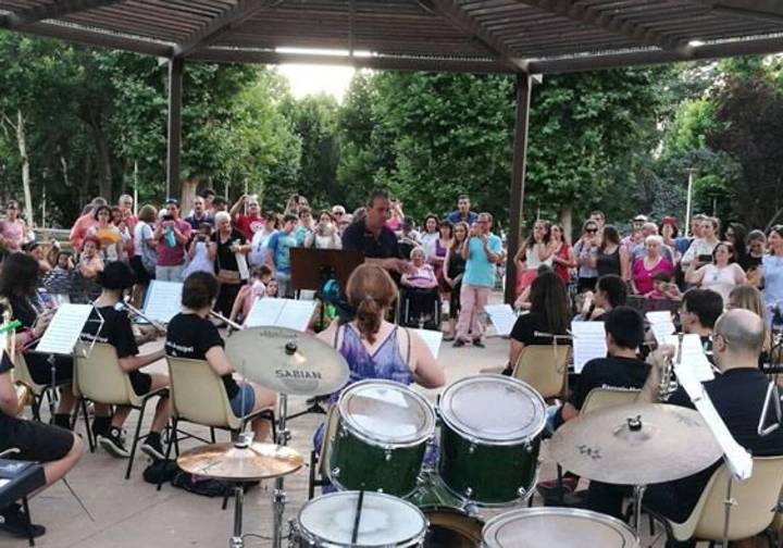Denuncian malas condiciones y contratos irregulares de los profesores de la Escuela Municipal de Música