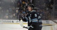 Guenther scores in third period as Mammoth beat Bruins 3