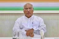 PM Modi speaks to Kharge, wishes him speedy recovery