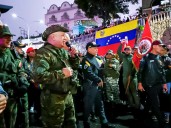 El régimen de Maduro activa un “plan de defensa” en Venezuela ante el vuelo de bombarderos de Estados Unidos en el Caribe