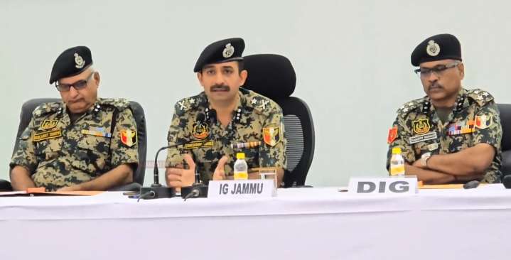 Force Ready With Winter Strategy To Counter Infiltration Bids By Pak