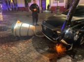 Ebrio sujeto chocó contra objetos fijos en la zona centro de Aguascalientes