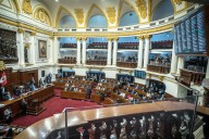 Destitución de Dina Boluarte enciende las alarmas sobre su paradero