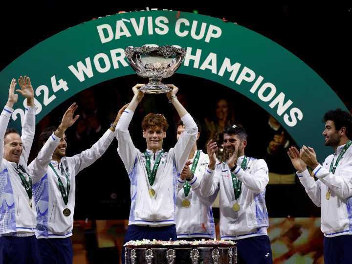 Jannik Sinner no para de recibir palazos en Italia por bajarse del Final 8 de la Copa Davis: "Es una bofetada"