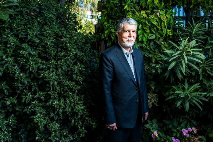 El ministro de Cultura de Irán: “Poder sí podemos, pero no queremos construir la bomba nuclear”