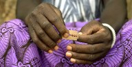 OMS alerta que 230 millones de víctimas han sufrido mutilación genital femenina en el mundo