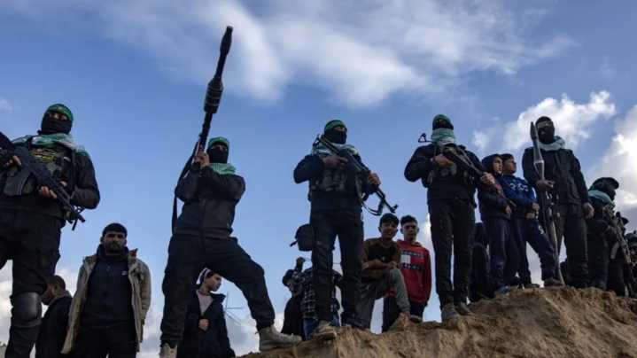 Hamás acepta entregar sus armas a un comité egipcio-palestino pero rechaza la gestión internacional de Gaza