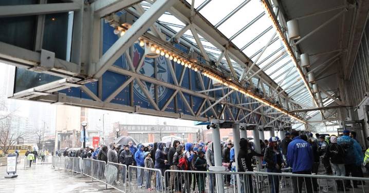 Risk of rain in the forecast for Jays’ World Series opener
