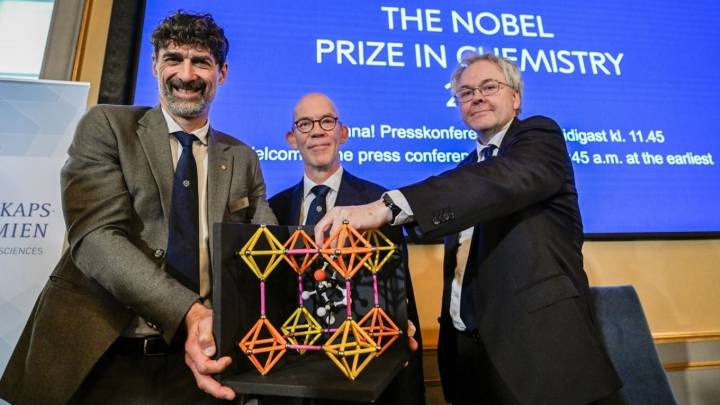 Conceden el Nobel de Química 2025 a los creadores de una nueva forma de arquitectura molecular