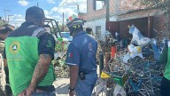 Cuerpos de emergencia atienden incendio por almacenamiento de pirotecnia