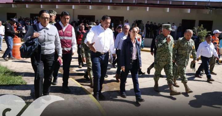 Claudia Sheinbaum acude a zona afectada por las lluvias en la Sierra Norte de Puebla
