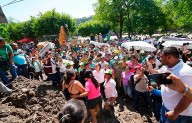 Sheinbaum recorre por tercera vez zonas afectadas por lluvias; supervisa atención en Tamazunchale, SLP