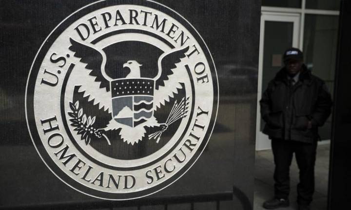 EEUU deporta a hombre a Laos pese a orden judicial que bloqueaba su expulsión