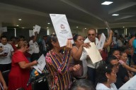 Entrega de 569 títulos de propiedad brinda certeza jurídica a familias campechanas