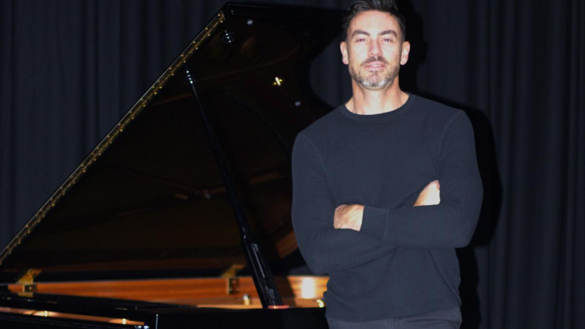 Former Disney musical conductor to bring piano magic to Bunbury stage