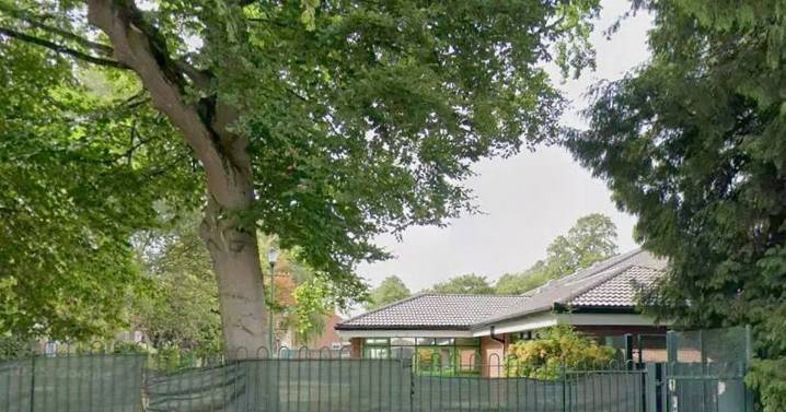 School with 'no more money' set for academy status