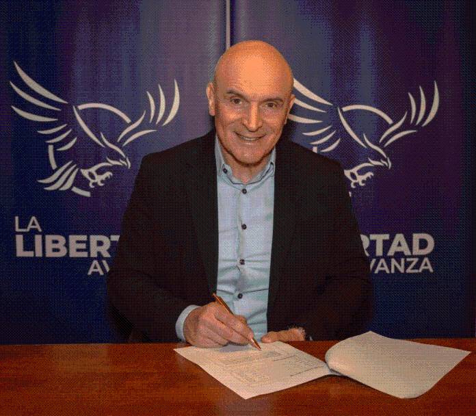 Es oficial: la boleta libertaria llevará la cara de Espert