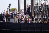 Cerca de 16.000 personas visitan el Muelle de las Carabelas durante las jornadas de puertas abiertas