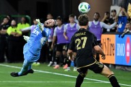 Nathan Ordaz anota a los 79 y LAFC supera 2-1 a Austin en su 1er duelo de playoffs – Chicago Tribune