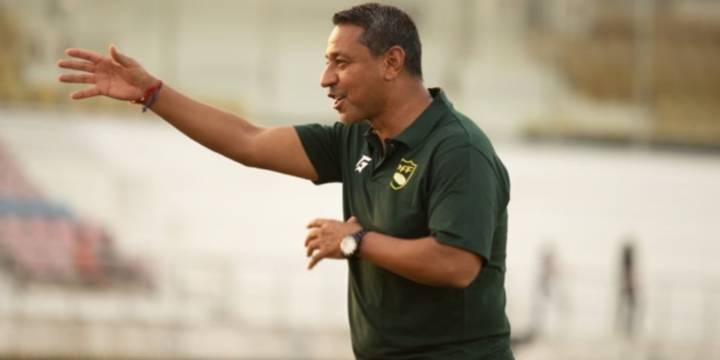 El enfoque de trabajo de Nolberto Solano con Pakistán es elogiado por jugadores de la selección: “Es un entrenador astuto y agresivo”