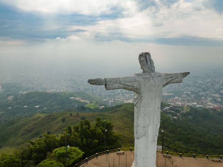 Operativo policial en Río de Janeiro deja al menos 132 víctimas, el más letal en la historia de Brasil