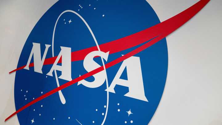Disney, Orlando theme parks open amid shutdown. Is Kennedy Space Center?