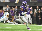 NFL TNF Vikings vs. Chargers: Odds, prediction and best bet, plus Anytime TD prop probabilities for tonight