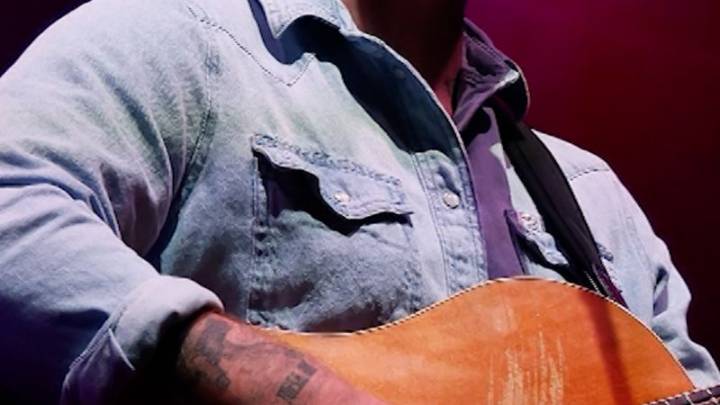 Country star Zach Bryan takes swipe at ICE in new song