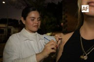 Vacunas reducen riesgos de contraer enfermedades letales: Salud Colima