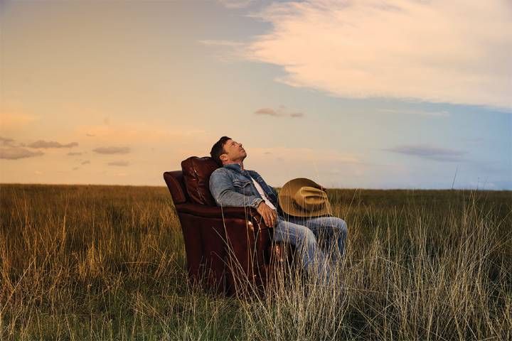 Taylor Sheridan Paramount Exit: Why Did Yellowstone Creator Leave?